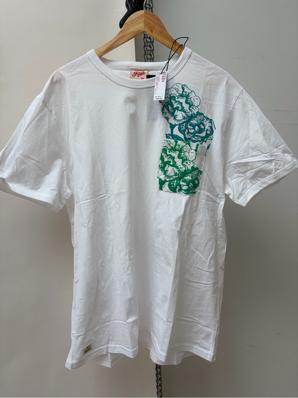 RTGB Pocket Tee with Raised Rubber Flower Print
